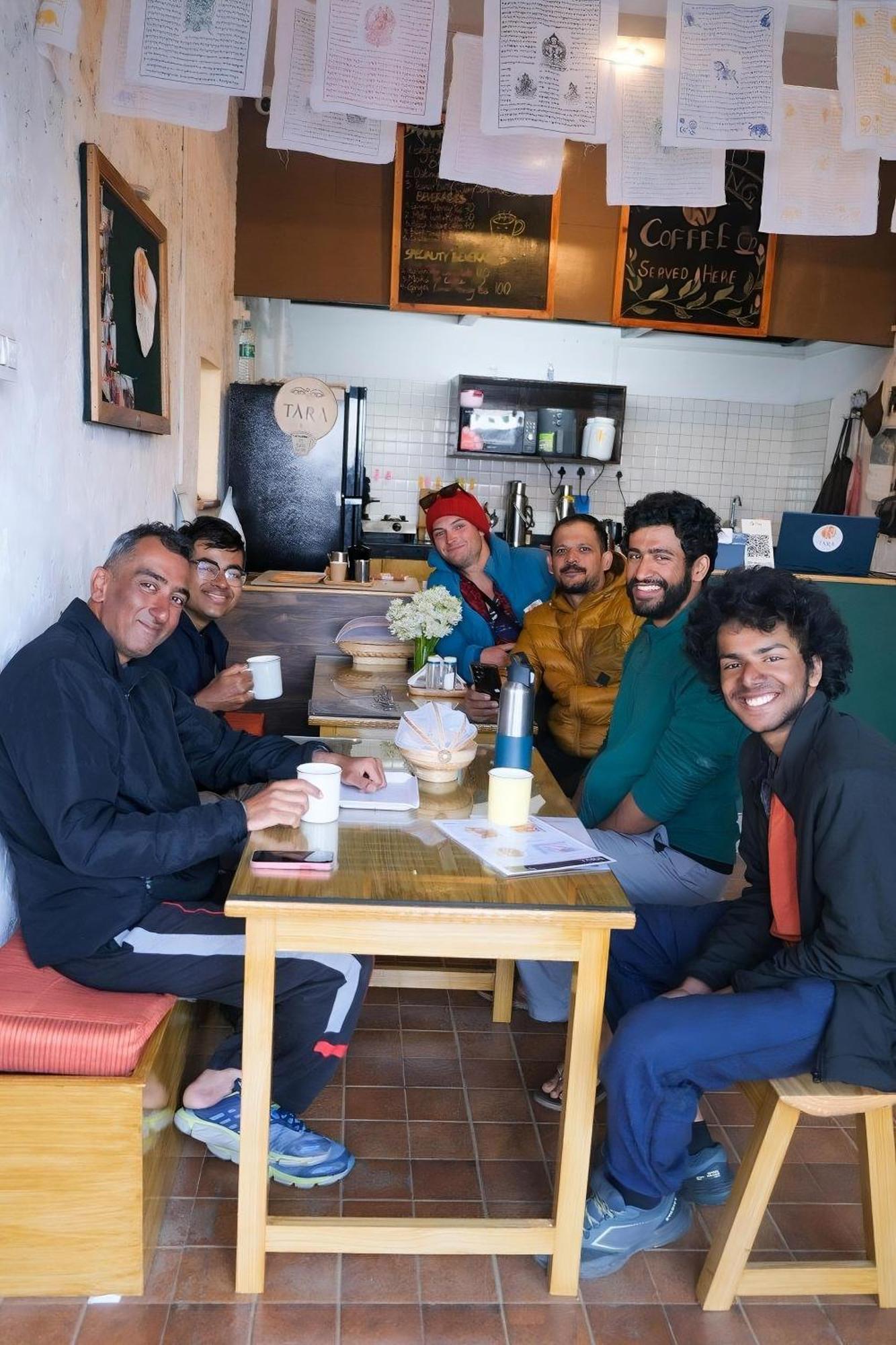 Tara Circle Hostel دارجيلنغ المظهر الخارجي الصورة